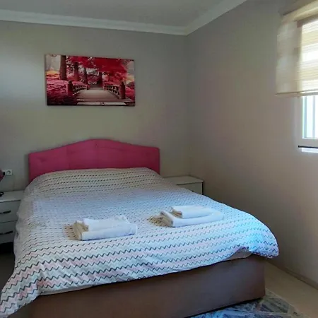 Cileks Apartmanhotel
