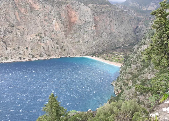 Ξενοδοχείο με διαμερίσματα Cileks 4*